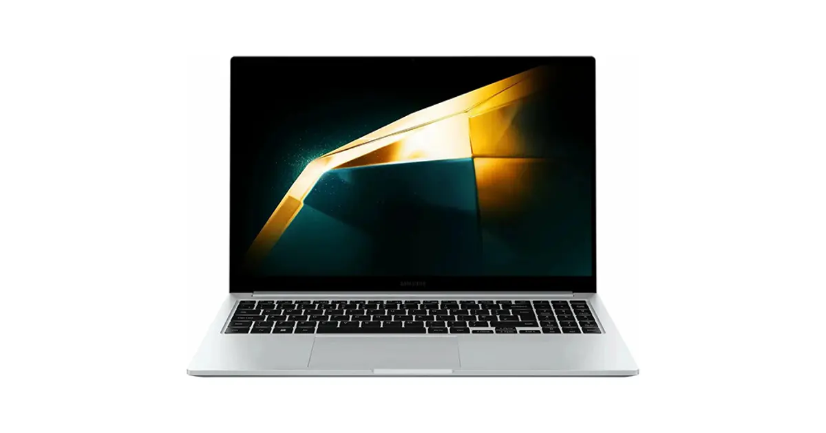 Samsung Galaxy Book 4の外観とAMOLED画面