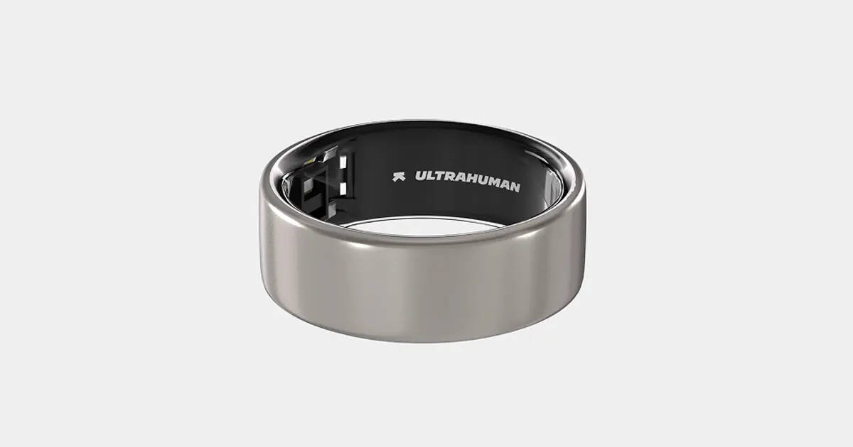 Ultrahuman Ring Air in titanium finish